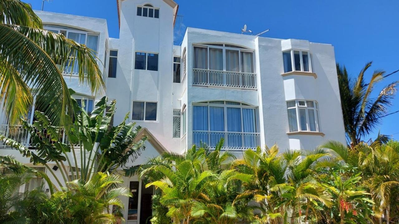 Tropical Palms Apartment Mauritius Pointe aux Canonniers Bagian luar foto